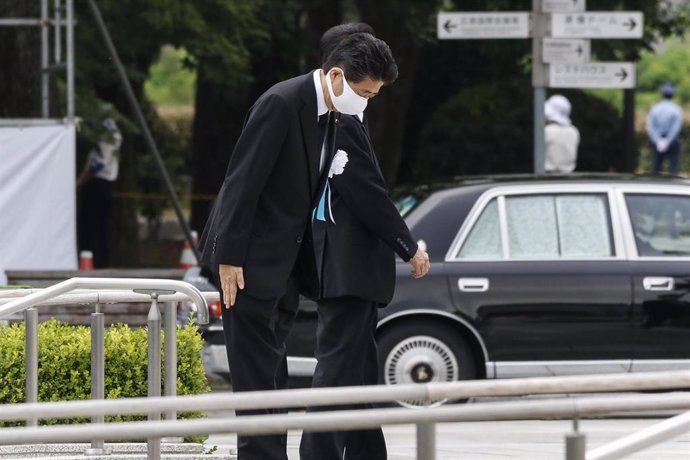 El primer ministro de Japón, Shinzo Abe, en el acto conmemorativo del 75 aniversario del lanzamiento de la bomba nuclear sobre Hiroshima