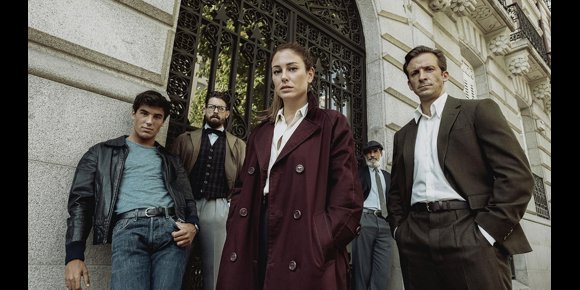 2. Blanca Suárez, a la caza de nazis en Jaguar, nueva serie de Netflix que arranca su rodaje