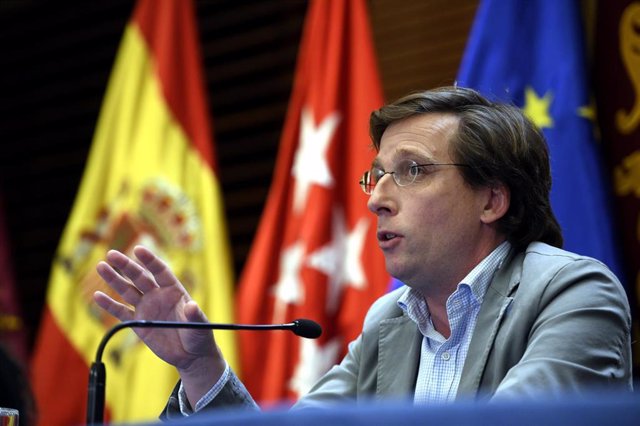 El alcalde de Madrid, José Luis Martínez-Almeida, ofrece una rueda de prensa.