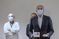 Escudero arremete contra la "deslealtad" de Simón y replica que la proporción de asintomáticos es del 60%