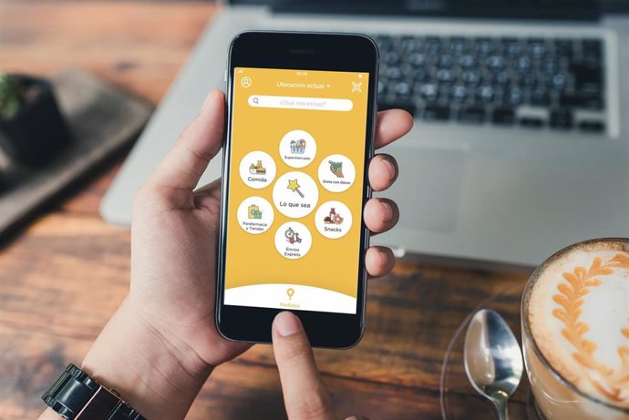 La app de Glovo en una demostración en un smartphone