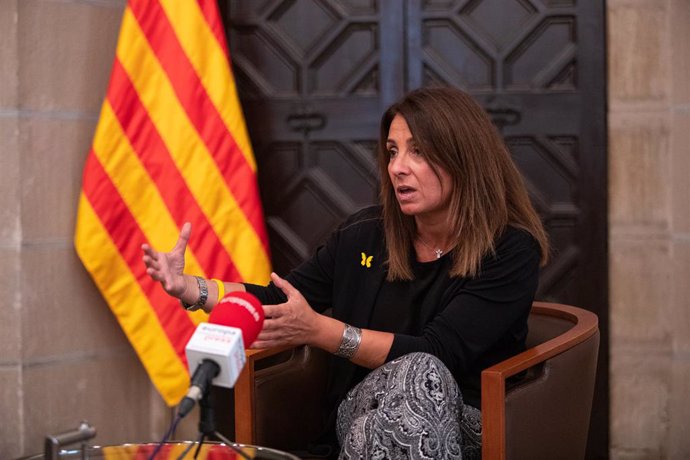 La consellera de la Presidncia de la Generalitat, Meritxell Budó, durant l'entrevista