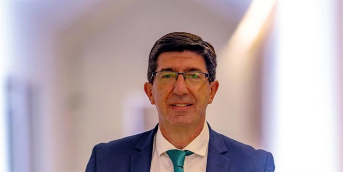 Entrevista al  vicepresidente de la Junta y consejero de Turismo, Regeneración, Justicia y Administración Local, Juan Marín