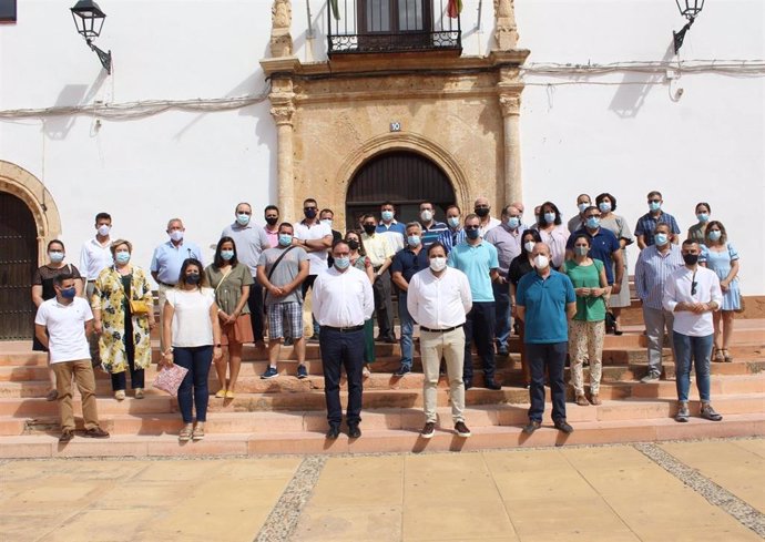 El presidente del PP de C-LM, Paco Núñez, en Las Pedroñeras.