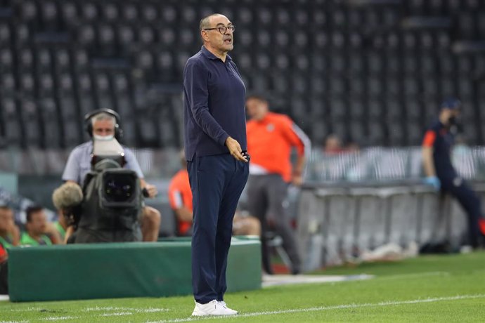 Fútbol.- La Juventus destituye a Maurizio Sarri tras la eliminación europea