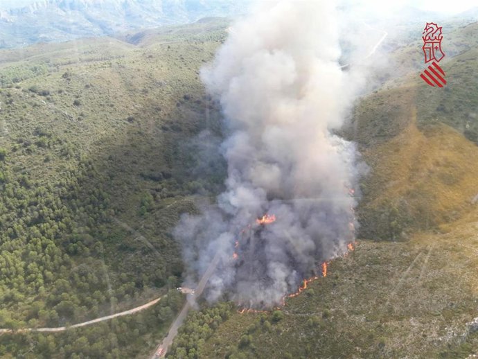 Incendio en la Vall de Gallinera
