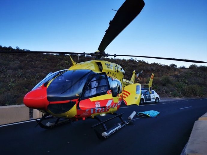 Helicóptero medicalizado del SUC donde fue evacuado el motorista