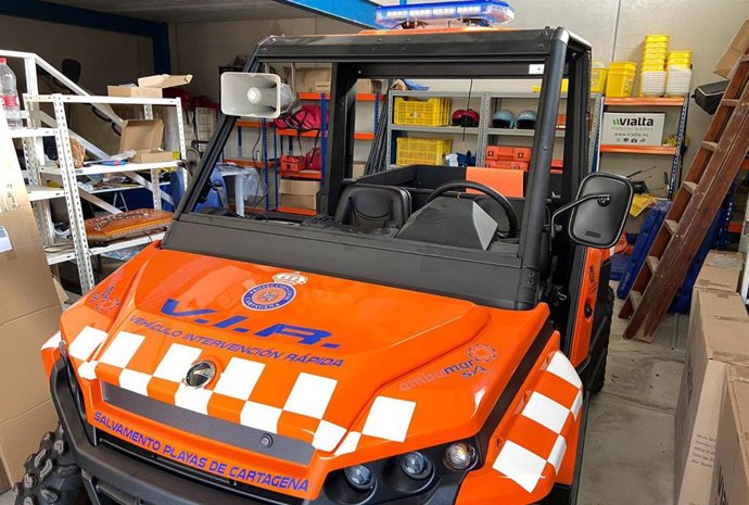 Vehículo que se incorpora al dispositivo de Protección Civil en las playas de Cartagena