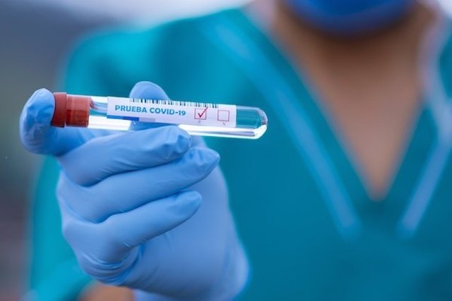 Coronavirus.- Ourense detecta un brote que afecta a tres personas tras hacer una
