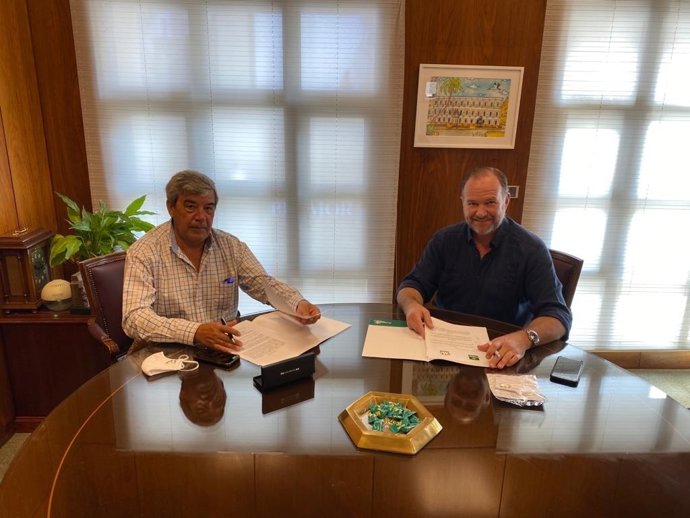 Fundación Caja Rural del Sur respalda el crecimiento de Ovipor SCA