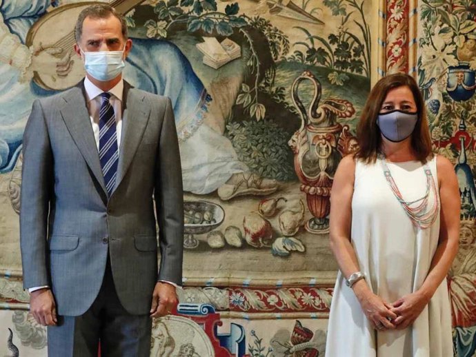 El Rey Felipe VI recibe en Audiencia a la Presidenta del Govern de les Illes Baleares, Francina Armengol.