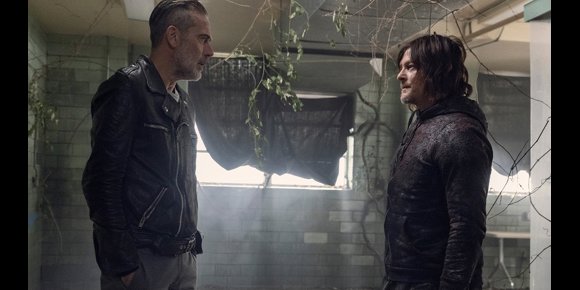 1. The Walking Dead: Negan y Daryl se ven las caras en las nuevas imágenes del final de la temporada 10