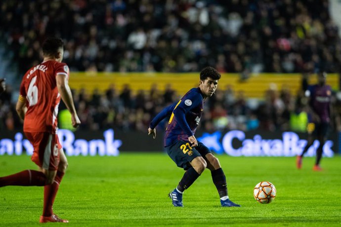 Carles Aleñ durant un partit amb el FC Barcelona