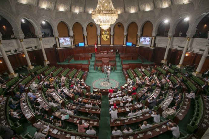 Túnez.- El primer ministro designado dice que formará un Gobierno tecnócrata ant