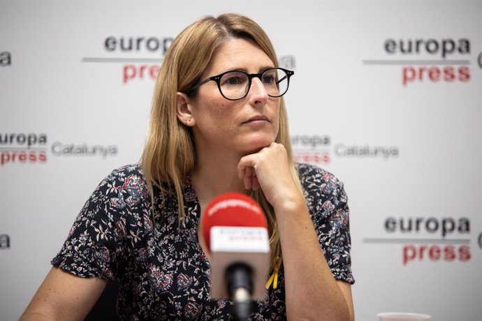 La nova vicepresidenta de JxCat, Elsa Artadi, durant una entrevista per a Europa Press realitzada a Barcelona, Catalunya, (Espanya) a 10 d'agost de 2020.