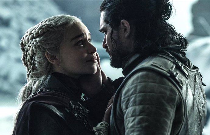 Jon Snow y Daenerys en Juego de tronos