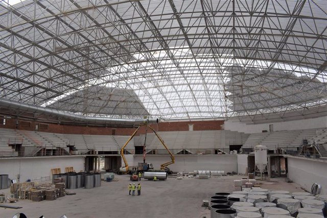 Obras de construcción del Palacio de Deportes Olivo Arena.