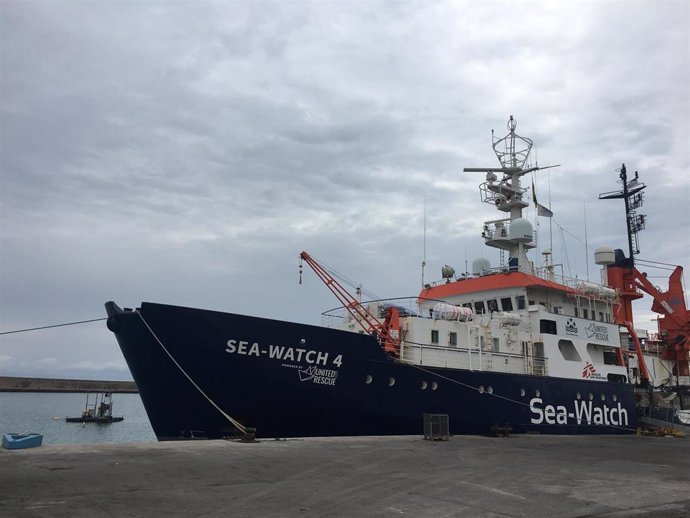 El buque de rescate Sea Watch
