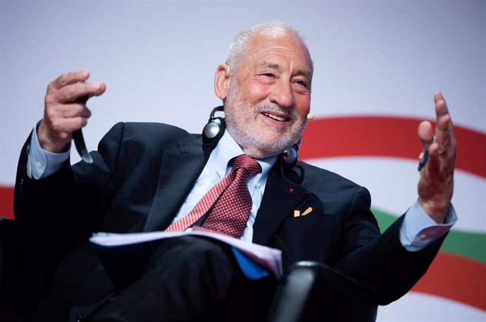 US Nobel Prize winner in Economics Joseph Stiglitz speaks during the European Trade Union Confederation (ETUC) congress