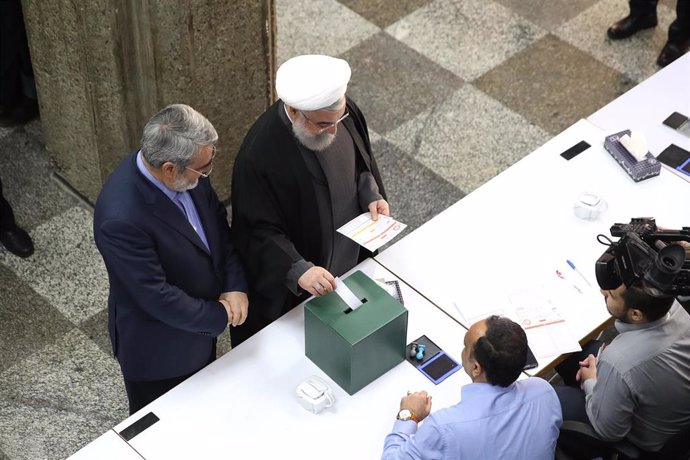 El presidente de Irán, Hasán Rohani, durante las elecciones parlamentarias de febrero de 2020