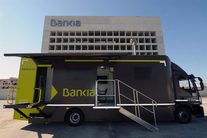 Imagen de un ofibus de Bankia