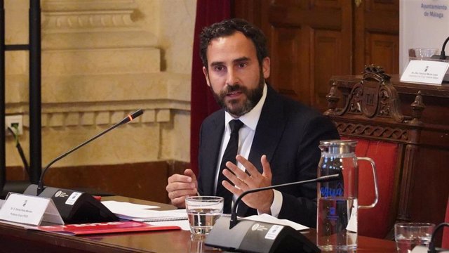 Málaga.- Coronavirus.- El PSOE pide al alcalde que cambie la finalidad de los cinco millones que costaba la Feria 