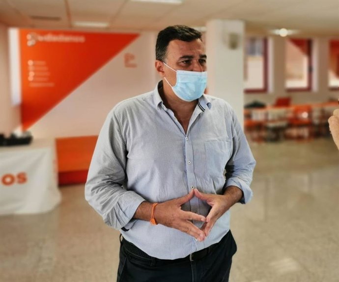 El parlamentario de Ciudadanos y portavoz del partido en la comisión de Hacienda, Carlos Hernández White, en una imagen de archivo