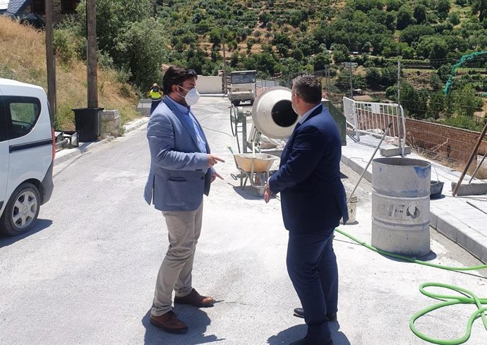 Revisión de obras del PFEA