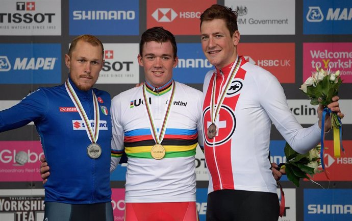 Mads Pedersen, Matteo Trentin y Stefan Kueng, podio de la prueba en ruta de los Mundiales de ciclismo 2019