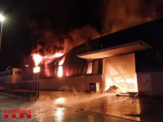 Extinció de l'incedio en Sant Fruitós