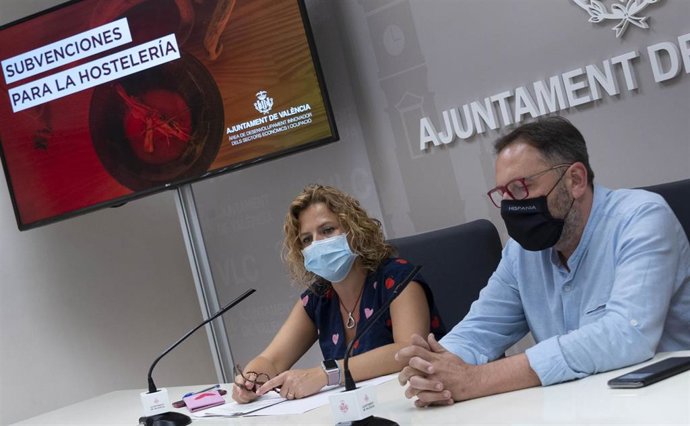 Rueda de prensa de Bernabé y Espinar