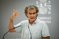 Simón apuesta por la vuelta a las aulas en septiembre: "Tenemos que aprender a convivir con el virus"