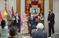 La Hermandad de la Virgen de la Paloma entrega sus premios en reconocimiento de la labor ante el Covid-19