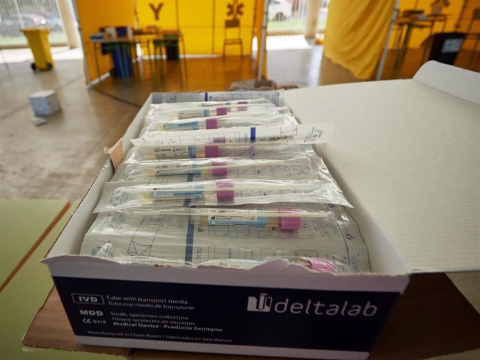 Coronavirus.- Cataluña hará 400 PCR diarias en los barrios de Torre Baró y el Bess de Barcelona