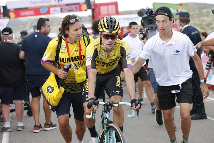 El ciclista esloveno Primoz Roglic tras una etapa de la Vuelta 2019