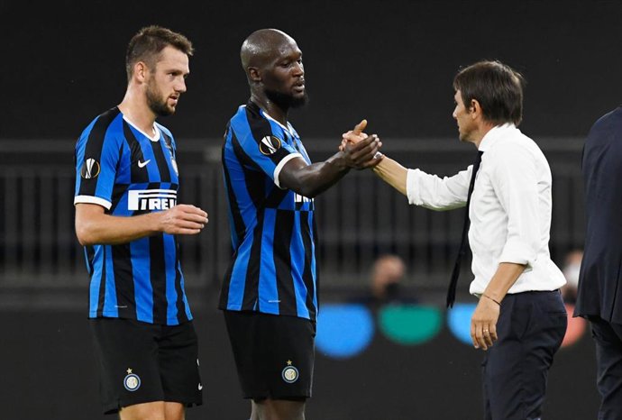 Antonio Conte, Romelu Lukaku