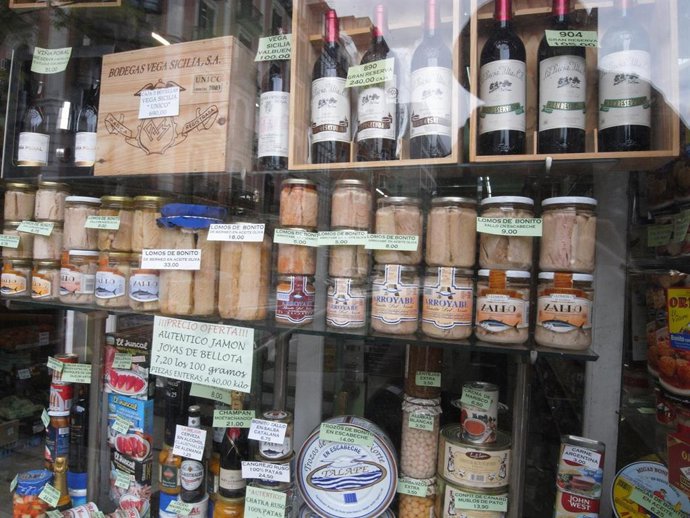 Escaparate de un comercio de Bilbao