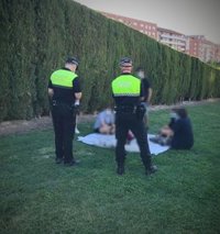 Policía Local de Jaén interpone en el fin de semana 44 denuncias por no usar mascarilla o llevarla de forma incorrecta