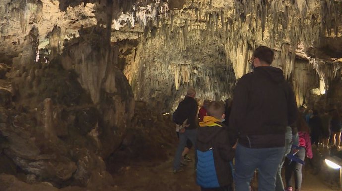 Las cuevas de Valporquero, en la provincia de León.