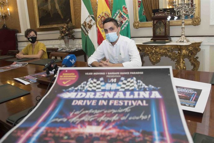 Presentación del 'Adrenalina Dirve In Festival'