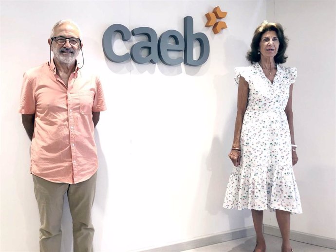 El presidente de la Asociación de Empresarios Productores Musicales de Baleares, Miquel ngel Sancho, y la presidenta de CAEB, Carmen Planas