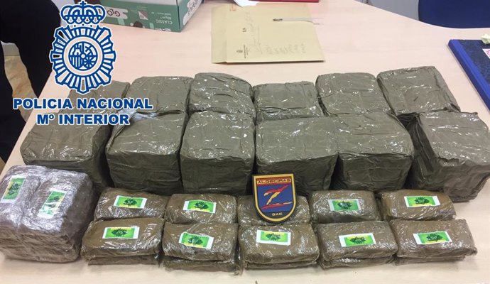 Nota De Prensa: La Policía Nacional Frustra Un Alijo De Drogas En La Zona Del Rio Palmones