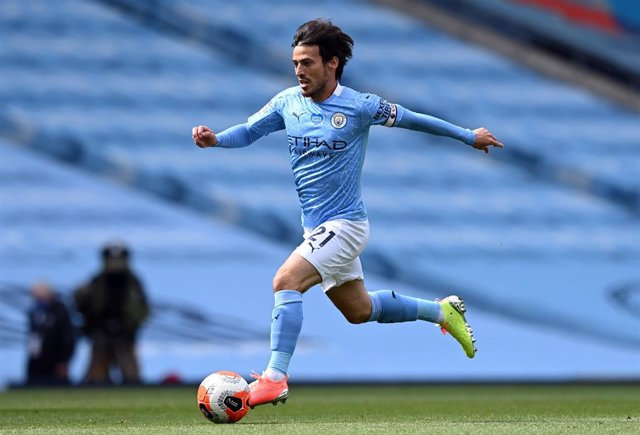 David Silva jugando con el Manchester City