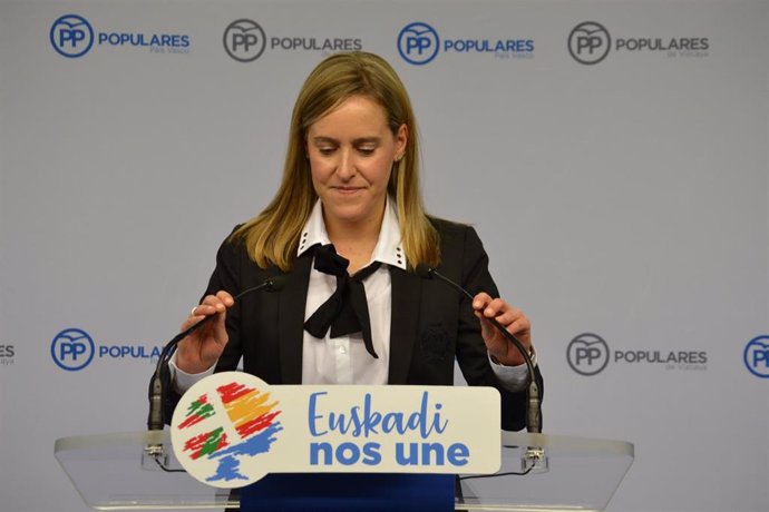La secretaria general del PP vasco, Amaya Fernández, en una rueda de prensa en Bilbao
