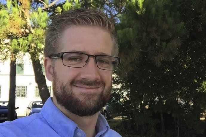 Kenny Clewet, de Hello Europe