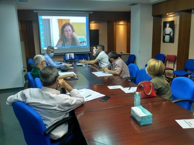 Reunión sobre el inicio del nuevo curso escolar.