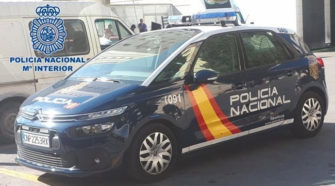 Coche de Policía Nacional