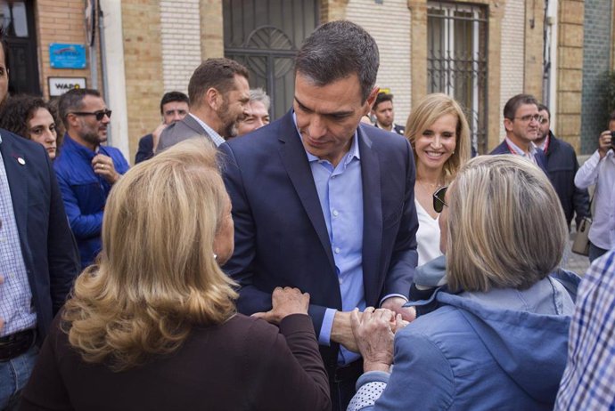 El presidente del Gobierno, Pedro Sánchez, en una visita a Huelva.
