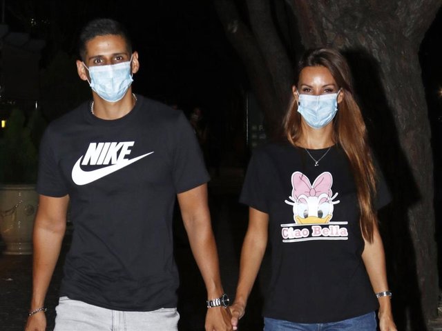 Fani y Christofer disfrutando de un relajado paseo por la capital hace unos días