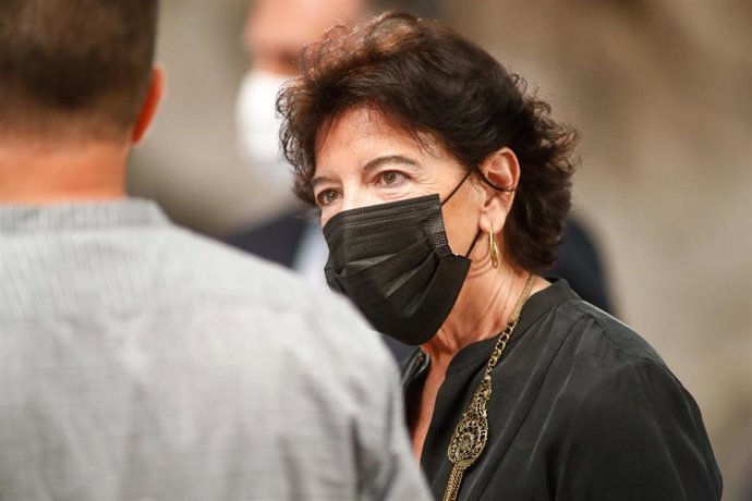 La ministra de Educación y Formación Profesional, Isabel Celaá, durante la presentación del Plan de Modernización de la Formación Profesional, en Moncloa, Madrid (España), a 22 de julio de 2020.